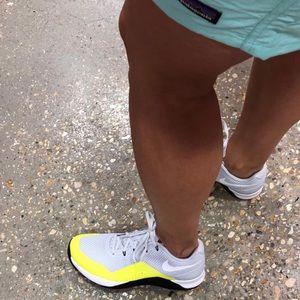 Nike Tennis shoes - like new